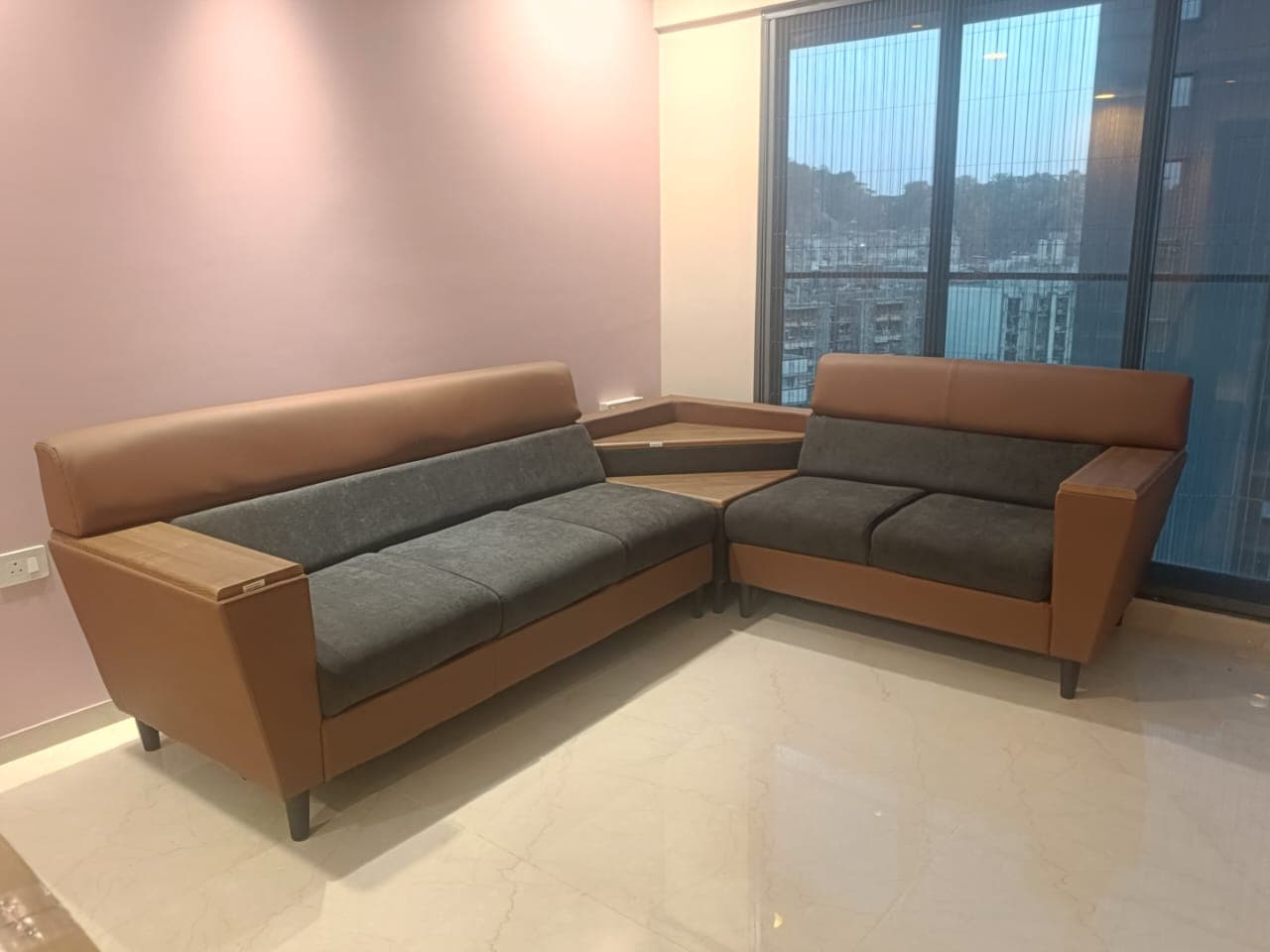 Orchid Enclave, Nahar Amrit Shakti Complex thumbnail 2